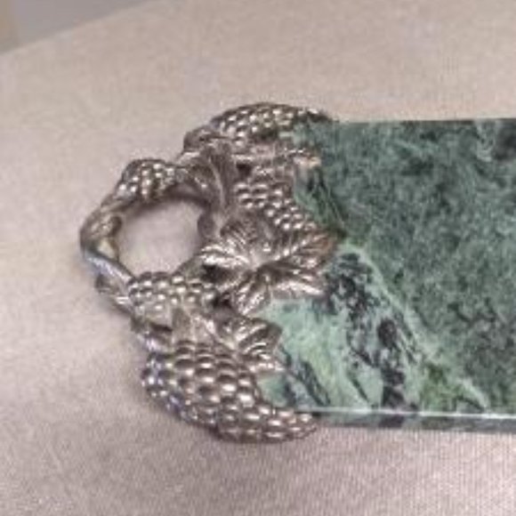 Vintage Green Marble Cheese Cutting Board - Picture 2 of 4